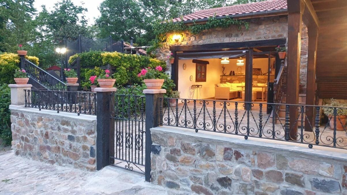 Casas Caborzal Villa Renedo De Cabuerniga Dış mekan fotoğraf